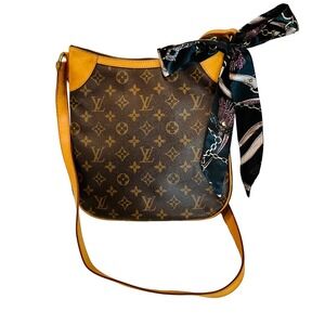 Louis Vuitton Odeon PM Vintage Monogram Shoulder Crossbody bag